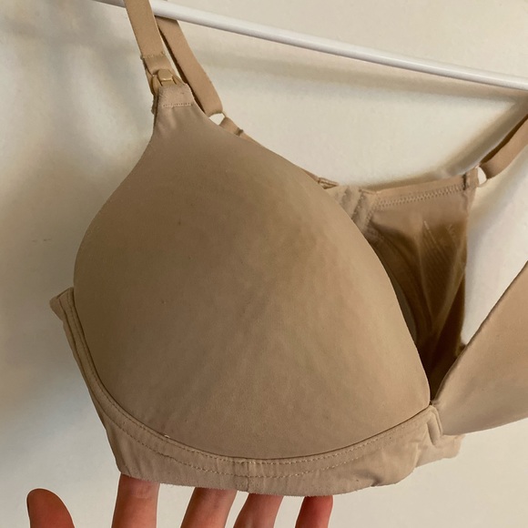 Nursing Bra 36C (Motherhood Maternity) - Picture 2 of 5